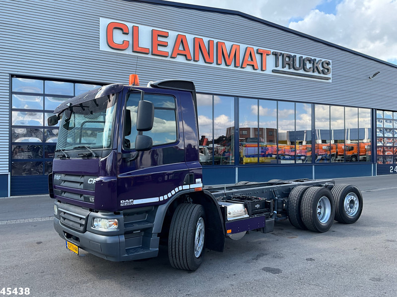 DAF FAN 75 CF 250 Chassis cabine with PTO Just 143.864 km! - Camión chasis: foto 1 DAF FAN 75 CF 250 Chassis cabine with PTO Just 143.864 km! - Camión chasis: foto 1