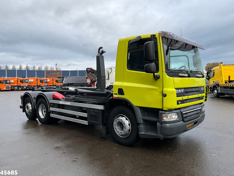 DAF FAN 75 CF 310 VDL 21 Ton haakarmsysteem - Camión multibasculante: foto 3 DAF FAN 75 CF 310 VDL 21 Ton haakarmsysteem - Camión multibasculante: foto 3