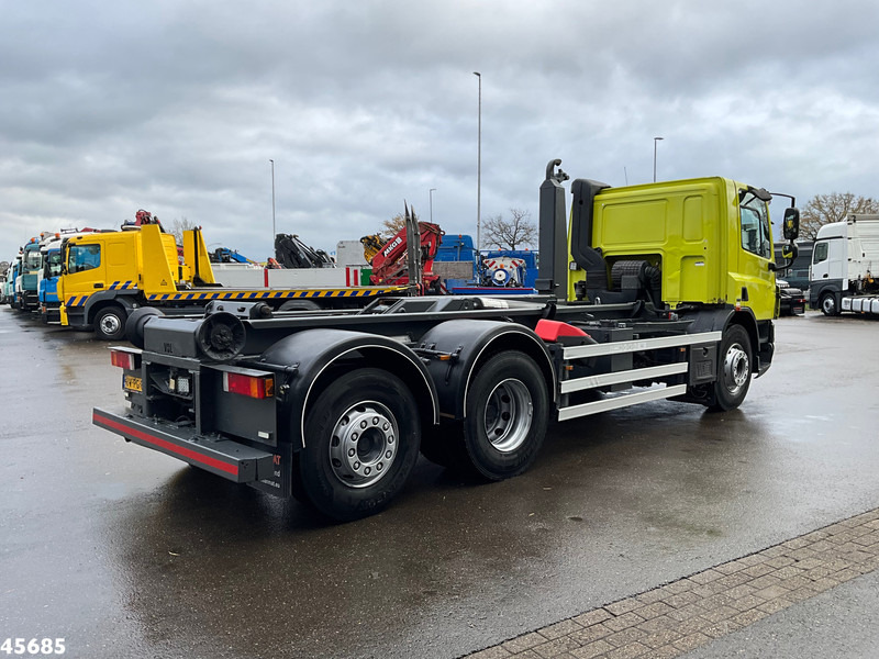 DAF FAN 75 CF 310 VDL 21 Ton haakarmsysteem - Camión multibasculante: foto 5 DAF FAN 75 CF 310 VDL 21 Ton haakarmsysteem - Camión multibasculante: foto 5