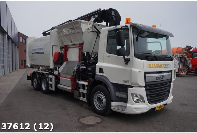 DAF FAN CF 330 Welvaarts weegsysteem 21 ton/meter laadkraan - Camión de basura: foto 4 DAF FAN CF 330 Welvaarts weegsysteem 21 ton/meter laadkraan - Camión de basura: foto 4