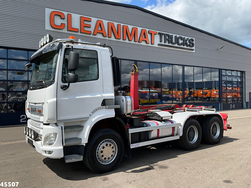 DAF FAT CF 530 Euro 6 Marrel 22 Ton haakarmsysteem - Camión multibasculante: foto 2 DAF FAT CF 530 Euro 6 Marrel 22 Ton haakarmsysteem - Camión multibasculante: foto 2