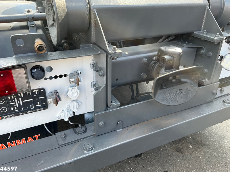 Leasing de DAF FAX 85 CF 360 8x2 Euro 5 Hiab 16 Tonmeter laadkraan DAF FAX 85 CF 360 8x2 Euro 5 Hiab 16 Tonmeter laadkraan: foto 7 Leasing de DAF FAX 85 CF 360 8x2 Euro 5 Hiab 16 Tonmeter laadkraan DAF FAX 85 CF 360 8x2 Euro 5 Hiab 16 Tonmeter laadkraan: foto 7