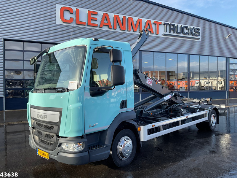 DAF LF 180 Euro 6 14 Ton haakarmsysteem - Camión multibasculante: foto 1 DAF LF 180 Euro 6 14 Ton haakarmsysteem - Camión multibasculante: foto 1