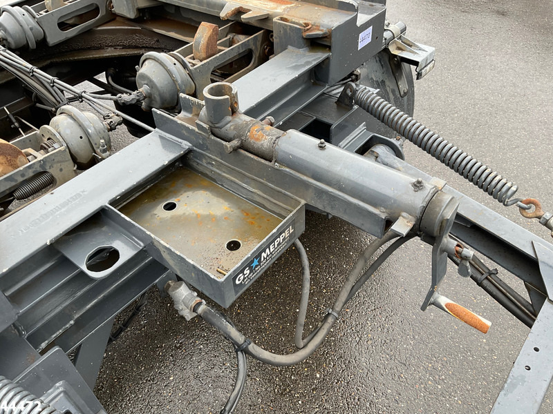 Remolque portacontenedore/ Intercambiable GS Meppel 3-assige container aanhangwagen: foto 9 Remolque portacontenedore/ Intercambiable GS Meppel 3-assige container aanhangwagen: foto 9