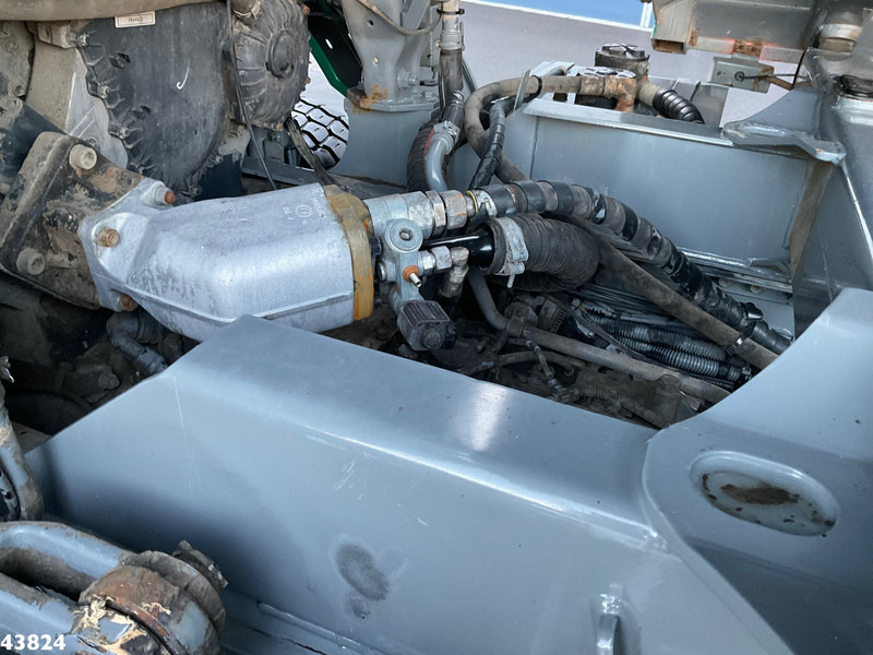 Camión volquete Iveco Trakker AT340T50 8x4 Euro 6 Kipper 16m³: foto 10 Camión volquete Iveco Trakker AT340T50 8x4 Euro 6 Kipper 16m³: foto 10