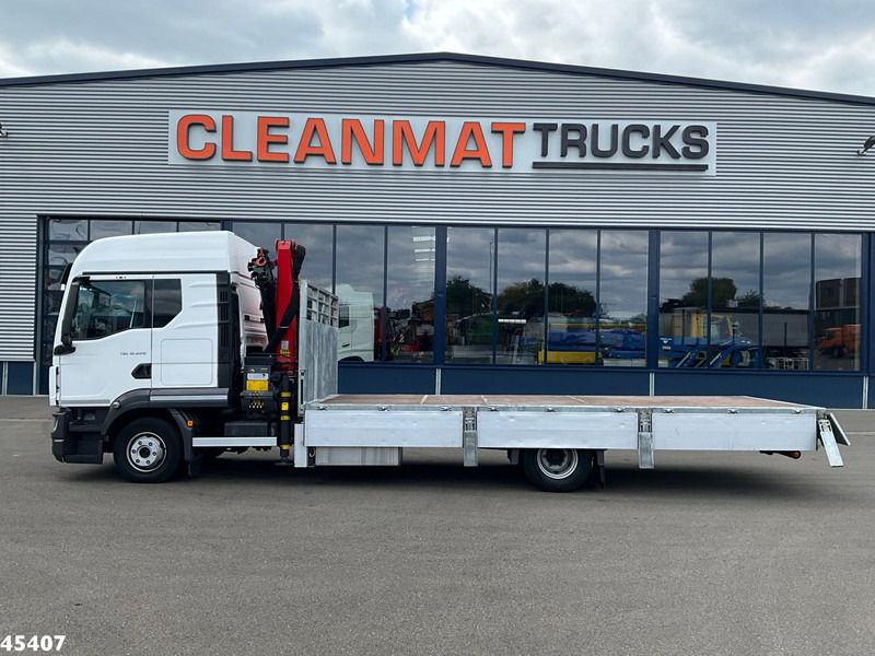 MAN TGL 12.220 Euro 6 Palfinger 11 Tonmeter laadkraan Just 60.518 km! - Camión grúa: foto 4 MAN TGL 12.220 Euro 6 Palfinger 11 Tonmeter laadkraan Just 60.518 km! - Camión grúa: foto 4