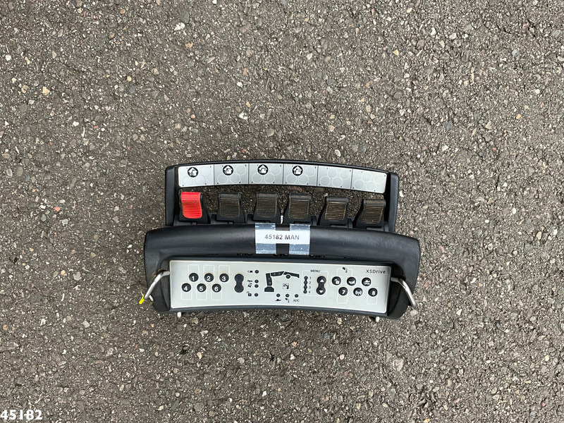 Leasing de MAN TGM 13.290 4x4 Hiab 9 Tonmeter laadkraan Just 222.472 km! MAN TGM 13.290 4x4 Hiab 9 Tonmeter laadkraan Just 222.472 km!: foto 12