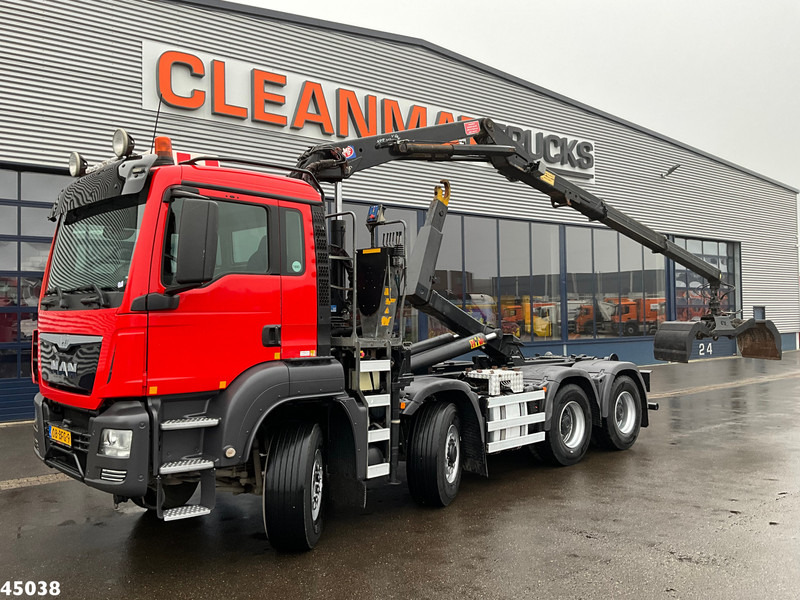 MAN TGS 35.400 8x6 Euro 6 HMF 16 Tonmeter Z-kraan - Camión multibasculante, Camión grúa: foto 1 MAN TGS 35.400 8x6 Euro 6 HMF 16 Tonmeter Z-kraan - Camión multibasculante, Camión grúa: foto 1