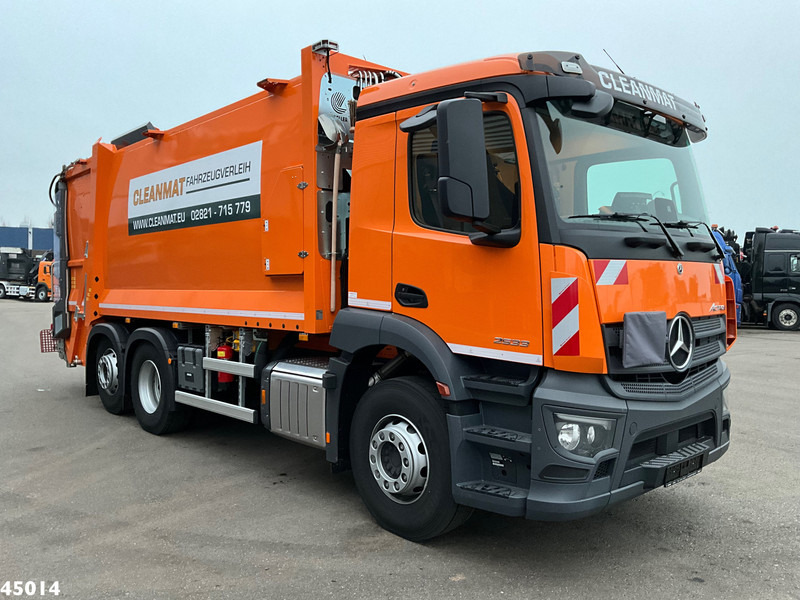 Mercedes-Benz Actros 2533 Euro 6 Zoeller 22m³ - Camión de basura: foto 3 Mercedes-Benz Actros 2533 Euro 6 Zoeller 22m³ - Camión de basura: foto 3