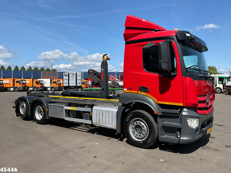 Mercedes-Benz Antos 2543 Euro 6 Multilift 26 Ton haakarmsysteem - Camión multibasculante: foto 3 Mercedes-Benz Antos 2543 Euro 6 Multilift 26 Ton haakarmsysteem - Camión multibasculante: foto 3