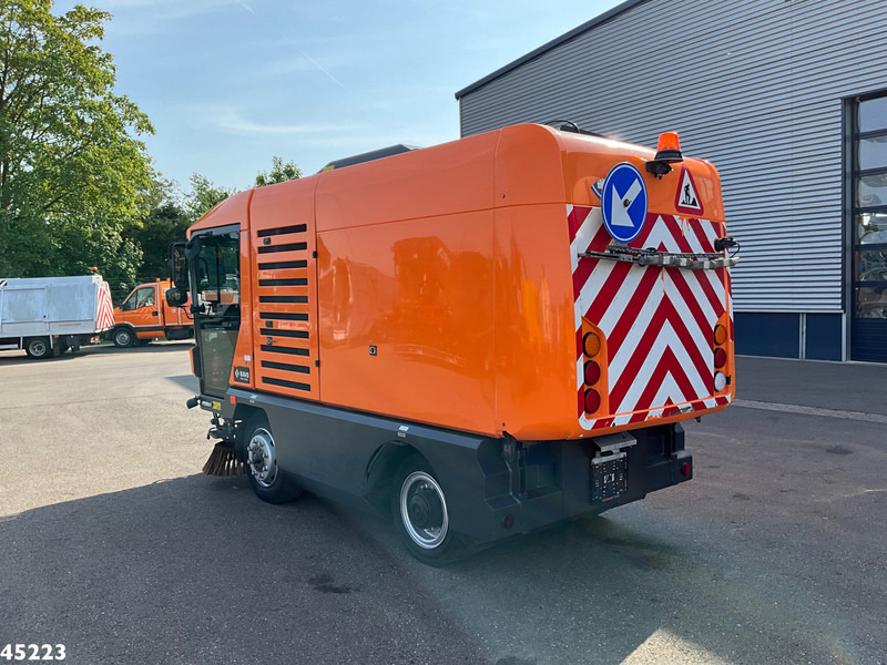 Ravo 540 Euro 6 - Barredora vial: foto 3 Ravo 540 Euro 6 - Barredora vial: foto 3