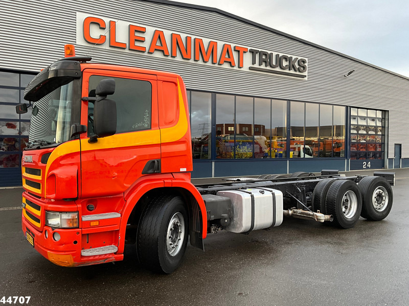 Scania P 280 Chassis cabine with PTO - Camión chasis: foto 1 Scania P 280 Chassis cabine with PTO - Camión chasis: foto 1