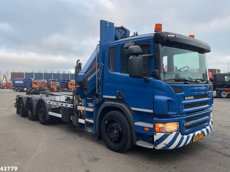 Scania P 360 8x2 Hiab 21 Tonmeter laadkraan - Camión multibasculante, Camión grúa: foto 5 Scania P 360 8x2 Hiab 21 Tonmeter laadkraan - Camión multibasculante, Camión grúa: foto 5