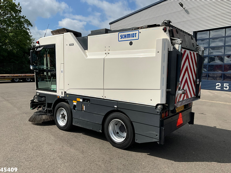 Schmidt Cleango 500 Compact Euro 6 with 3-rd brush - Barredora vial: foto 4 Schmidt Cleango 500 Compact Euro 6 with 3-rd brush - Barredora vial: foto 4