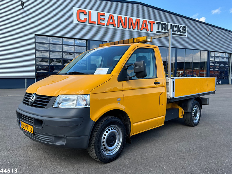 Volkswagen Transporter 2.0 300 Manual - Camión caja abierta: foto 1 Volkswagen Transporter 2.0 300 Manual - Camión caja abierta: foto 1
