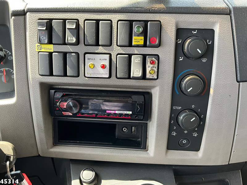 Camión de basura Volvo FL 260 Zoeller 14m³: foto 14