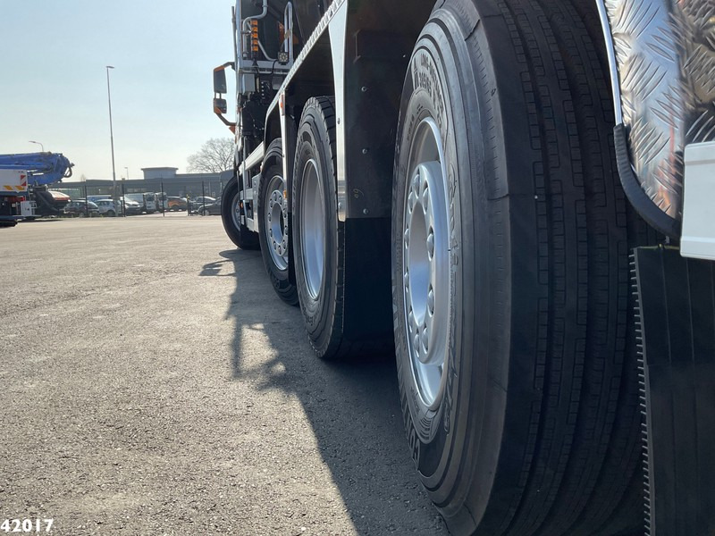 Camión multibasculante, Camión grúa Volvo FM 420 8x2 HMF 28 Tonmeter laadkraan: foto 7