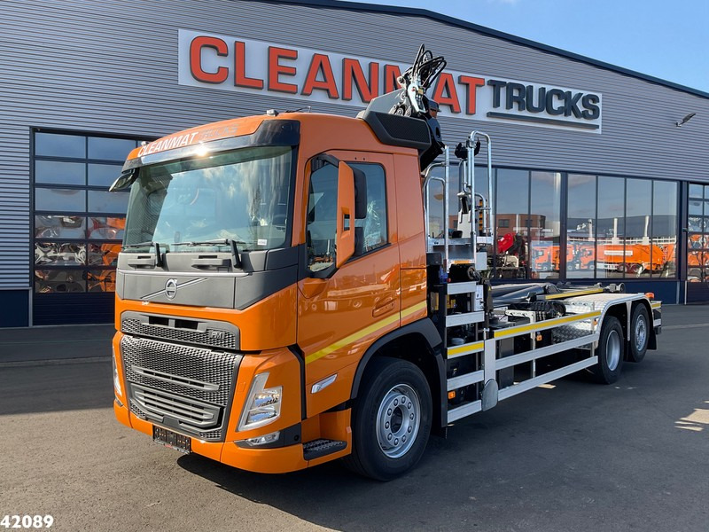 Volvo FM 430 HMF 23 ton/meter laadkraan - Camión multibasculante, Camión grúa: foto 2 Volvo FM 430 HMF 23 ton/meter laadkraan - Camión multibasculante, Camión grúa: foto 2