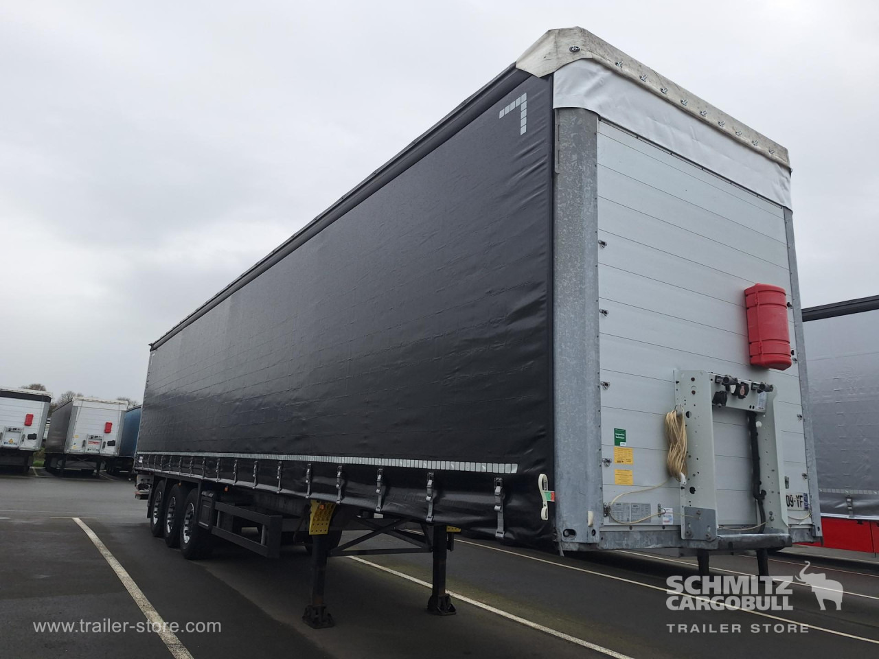 SCHMITZ Curtainsider Standard Taillift - Semirremolque lona: foto 1 SCHMITZ Curtainsider Standard Taillift - Semirremolque lona: foto 1