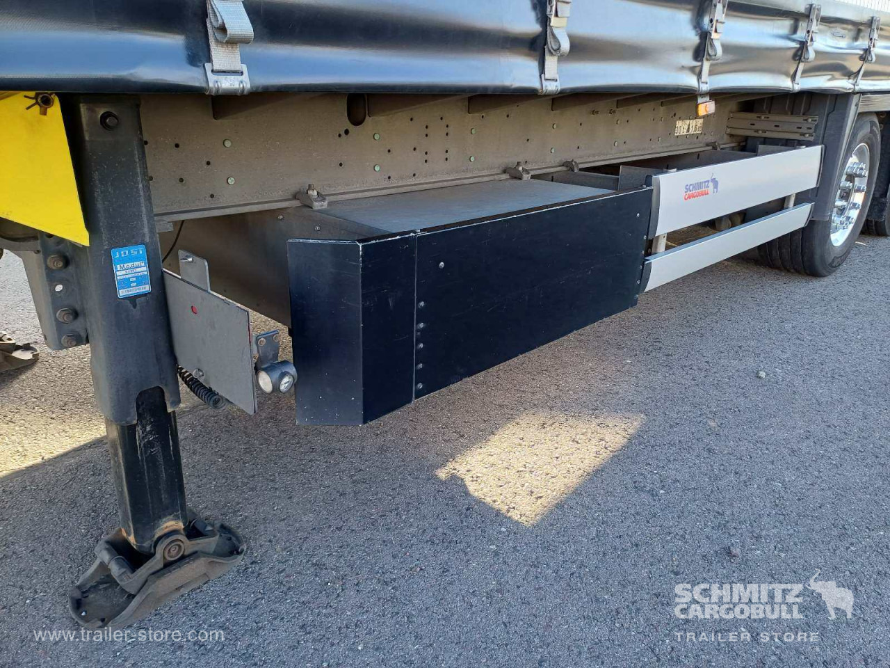 SCHMITZ Auflieger Curtainsider Mega - Semirremolque lona: foto 4 SCHMITZ Auflieger Curtainsider Mega - Semirremolque lona: foto 4