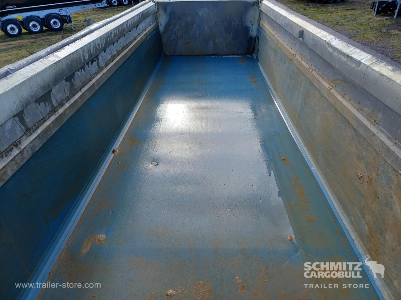 SCHMITZ Auflieger Kipper Alukastenmulde 24m³ - Semirremolque volquete: foto 5 SCHMITZ Auflieger Kipper Alukastenmulde 24m³ - Semirremolque volquete: foto 5