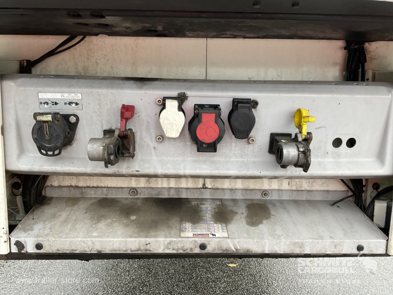 SCHMITZ Reefer Multitemp Double deck - Semirremolque isotérmico: foto 4 SCHMITZ Reefer Multitemp Double deck - Semirremolque isotérmico: foto 4
