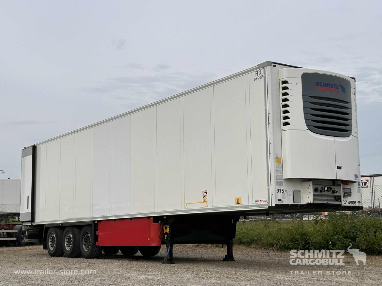 SCHMITZ Reefer Multitemp Double deck - Semirremolque isotérmico: foto 1 SCHMITZ Reefer Multitemp Double deck - Semirremolque isotérmico: foto 1