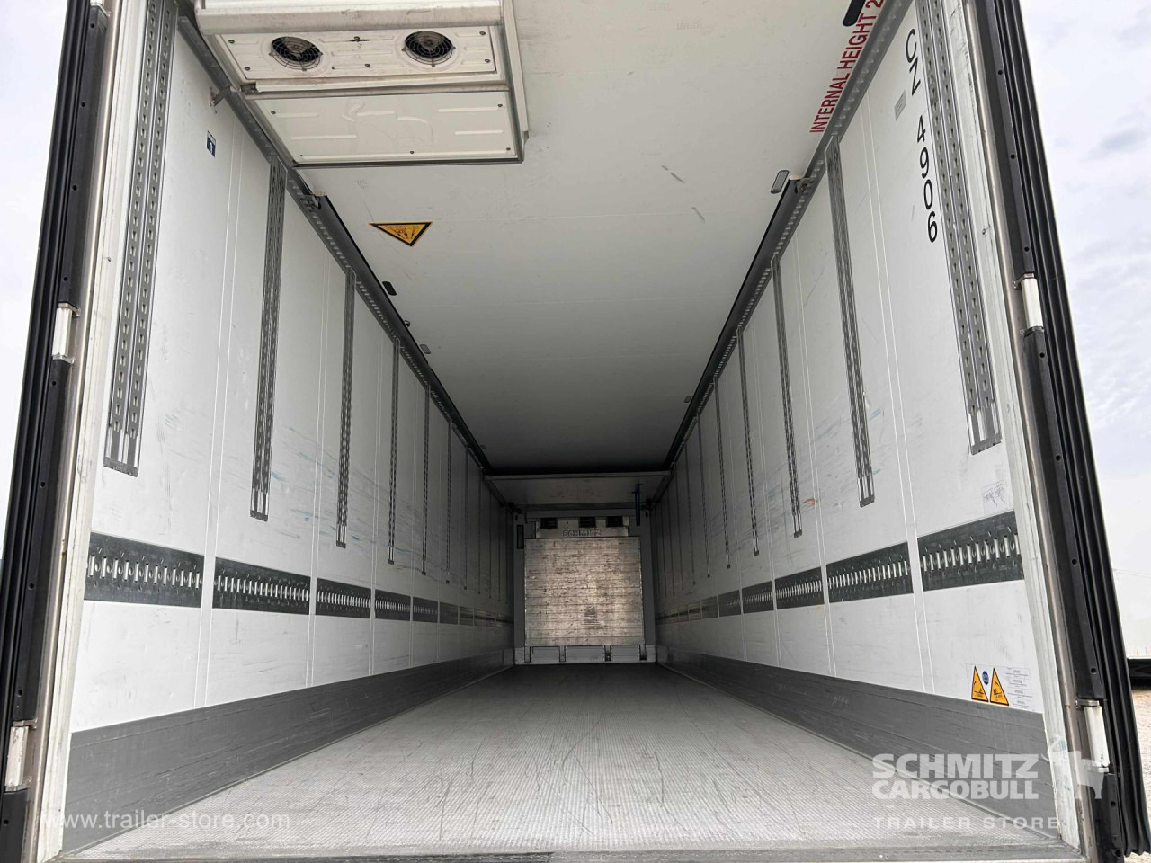 SCHMITZ Reefer Multitemp Double deck - Semirremolque isotérmico: foto 4 SCHMITZ Reefer Multitemp Double deck - Semirremolque isotérmico: foto 4
