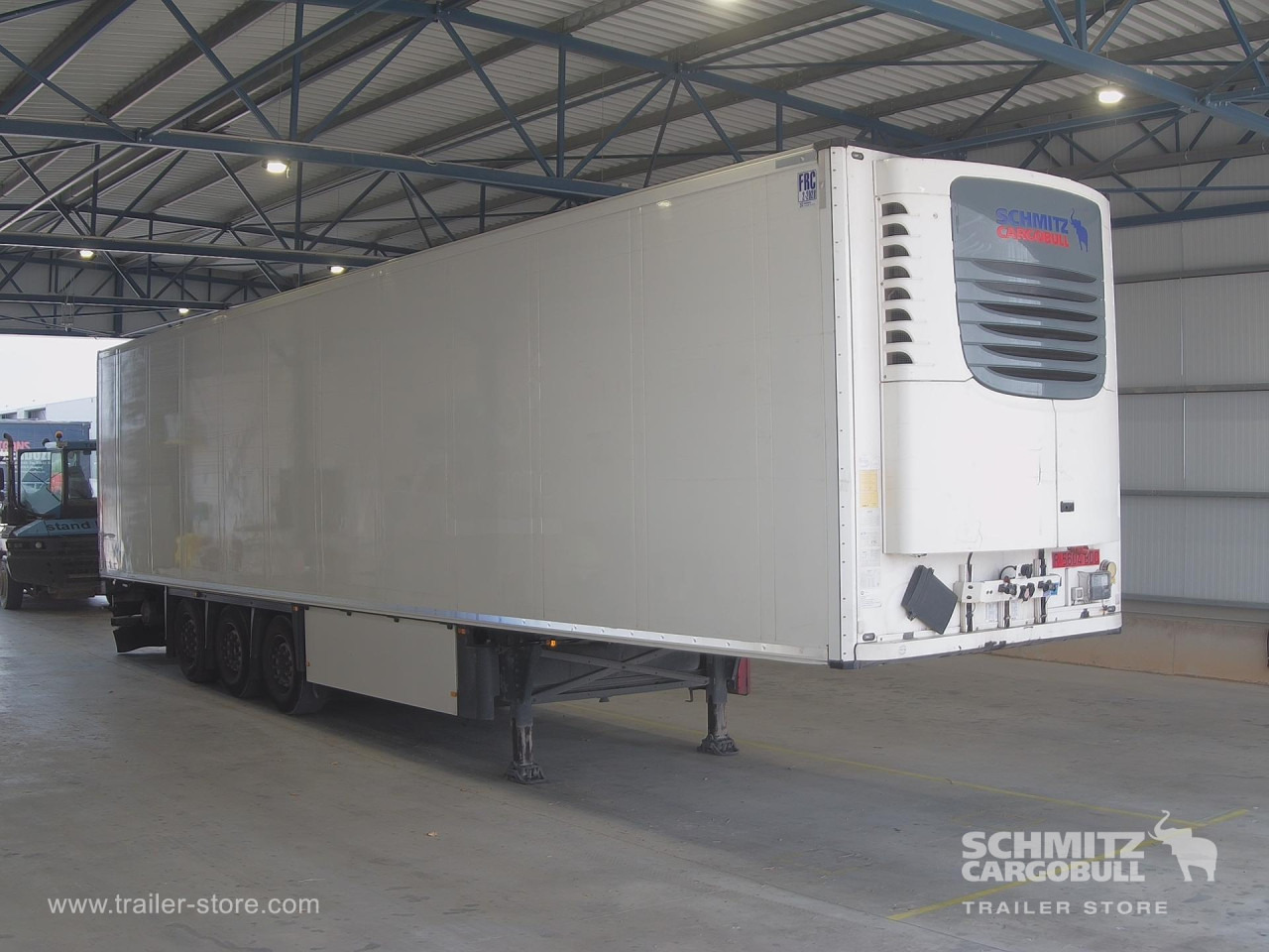 SCHMITZ Semiremolque Frigo Standard - Semirremolque isotérmico: foto 1 SCHMITZ Semiremolque Frigo Standard - Semirremolque isotérmico: foto 1
