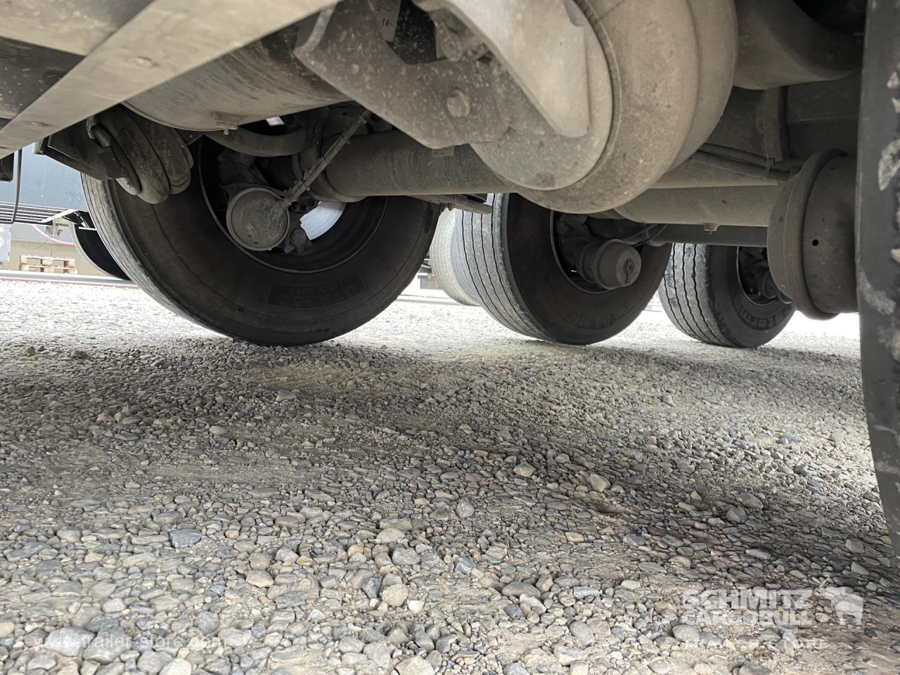 SCHMITZ Semiremolque Frigo Standard - Semirremolque isotérmico: foto 3 SCHMITZ Semiremolque Frigo Standard - Semirremolque isotérmico: foto 3