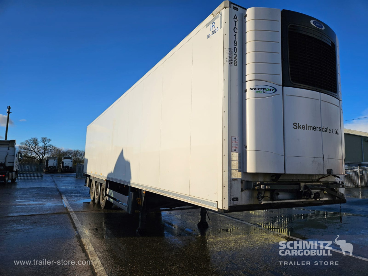 SCHMITZ Reefer Multitemp - Semirremolque isotérmico: foto 1 SCHMITZ Reefer Multitemp - Semirremolque isotérmico: foto 1