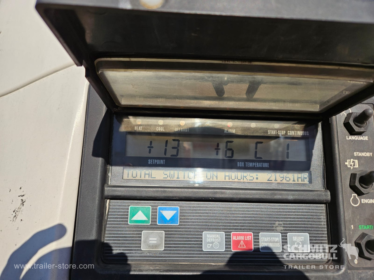 SCHMITZ Reefer Multitemp Taillift - Semirremolque isotérmico: foto 5 SCHMITZ Reefer Multitemp Taillift - Semirremolque isotérmico: foto 5
