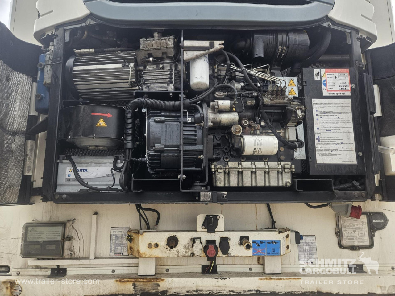 SCHMITZ Reefer Standard - Semirremolque isotérmico: foto 2 SCHMITZ Reefer Standard - Semirremolque isotérmico: foto 2