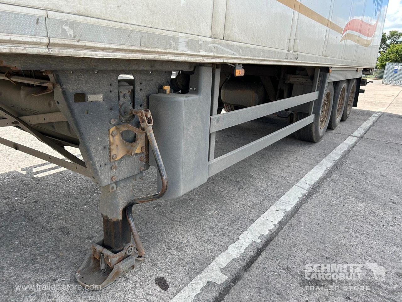 SCHMITZ Reefer Standard - Semirremolque isotérmico: foto 2 SCHMITZ Reefer Standard - Semirremolque isotérmico: foto 2