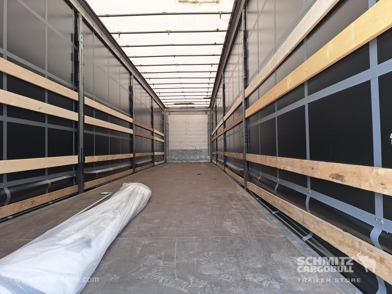 SCHMITZ Curtainsider Mega - Semirremolque lona: foto 3 SCHMITZ Curtainsider Mega - Semirremolque lona: foto 3