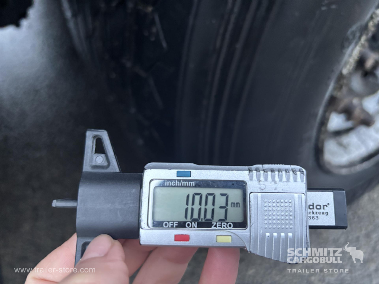 SCHMITZ Curtainsider Mega - Semirremolque lona: foto 2 SCHMITZ Curtainsider Mega - Semirremolque lona: foto 2