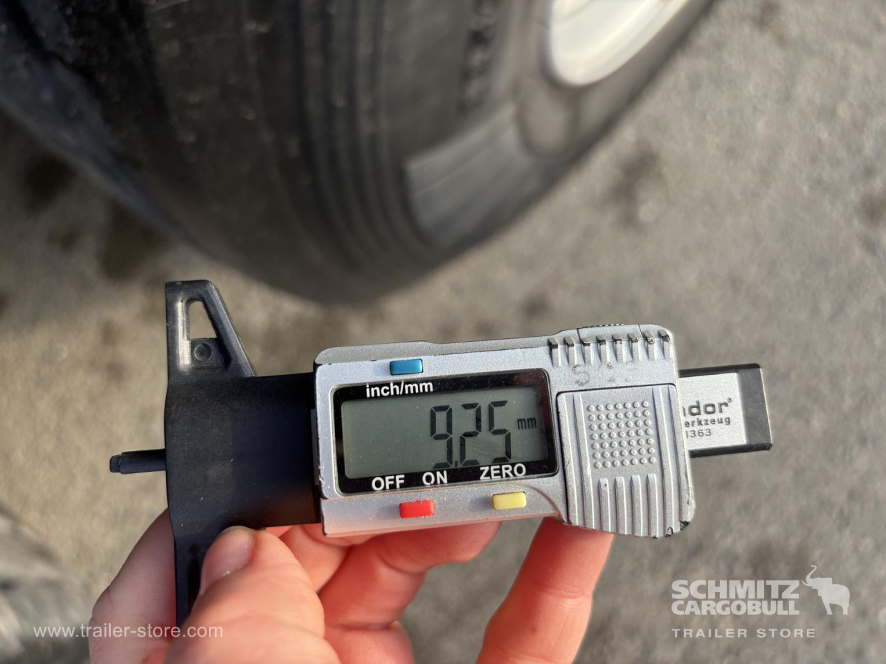 SCHMITZ Curtainsider Standard - Semirremolque lona: foto 3 SCHMITZ Curtainsider Standard - Semirremolque lona: foto 3