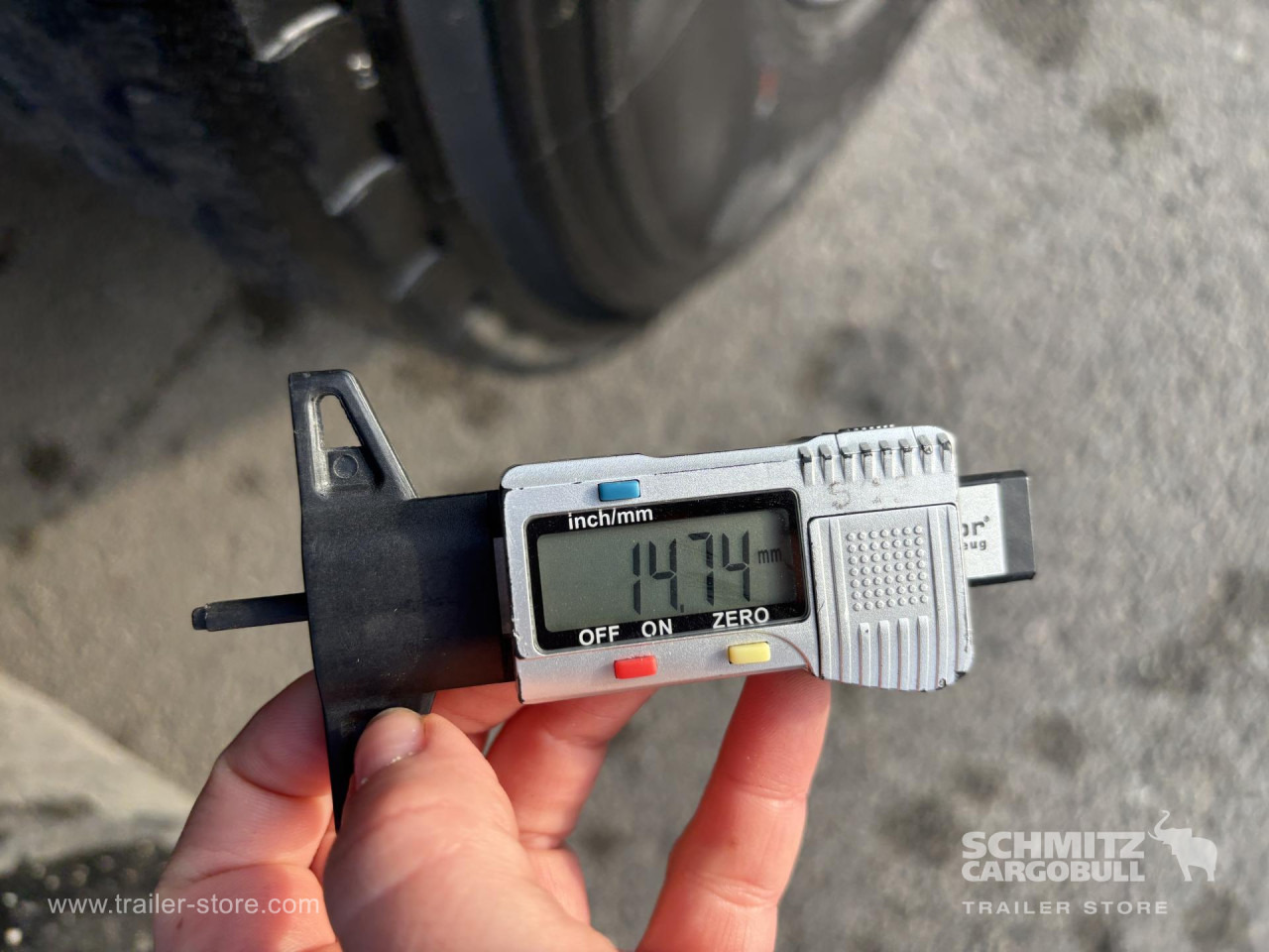 SCHMITZ Curtainsider Standard - Semirremolque lona: foto 4 SCHMITZ Curtainsider Standard - Semirremolque lona: foto 4