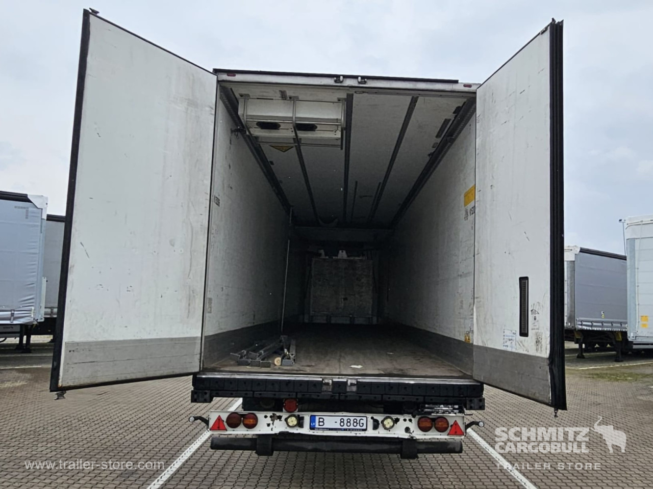 SCHMITZ Reefer Multitemp - Semirremolque isotérmico: foto 5 SCHMITZ Reefer Multitemp - Semirremolque isotérmico: foto 5
