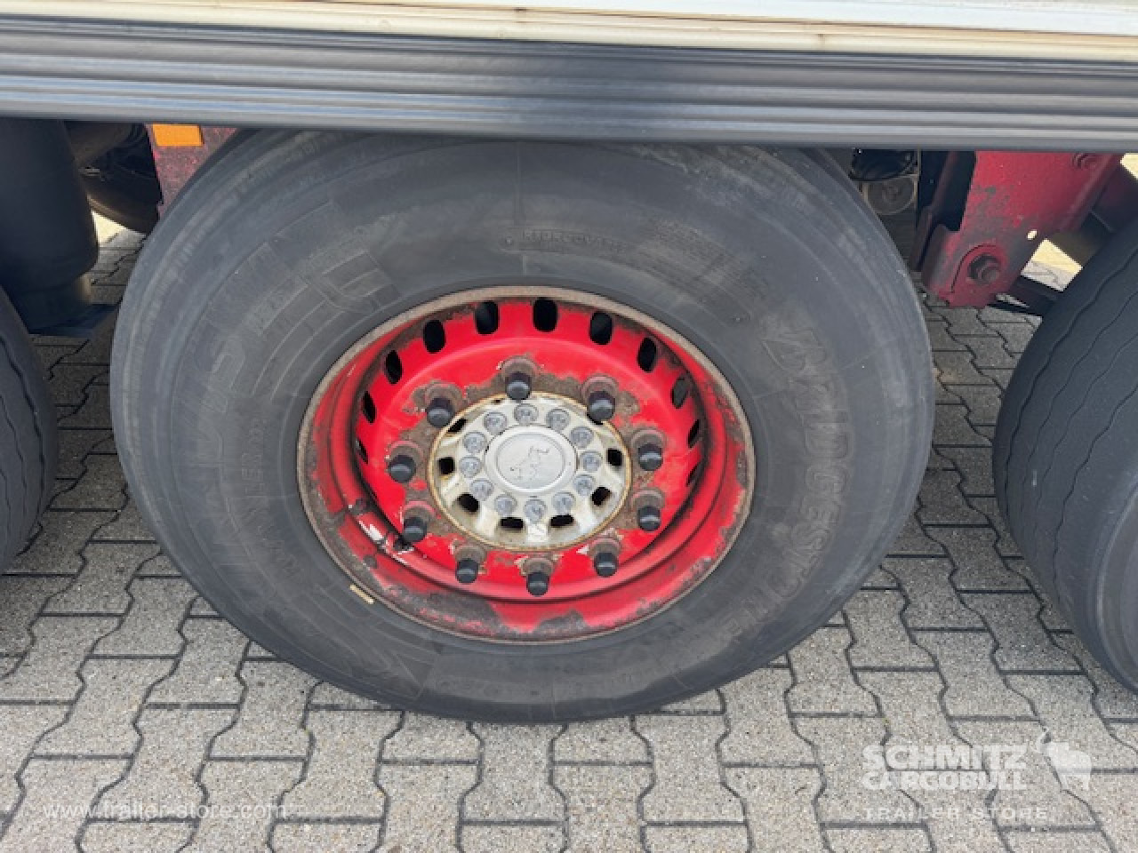 SCHMITZ Oplegger Vries Multitemp - Semirremolque isotérmico: foto 4 SCHMITZ Oplegger Vries Multitemp - Semirremolque isotérmico: foto 4