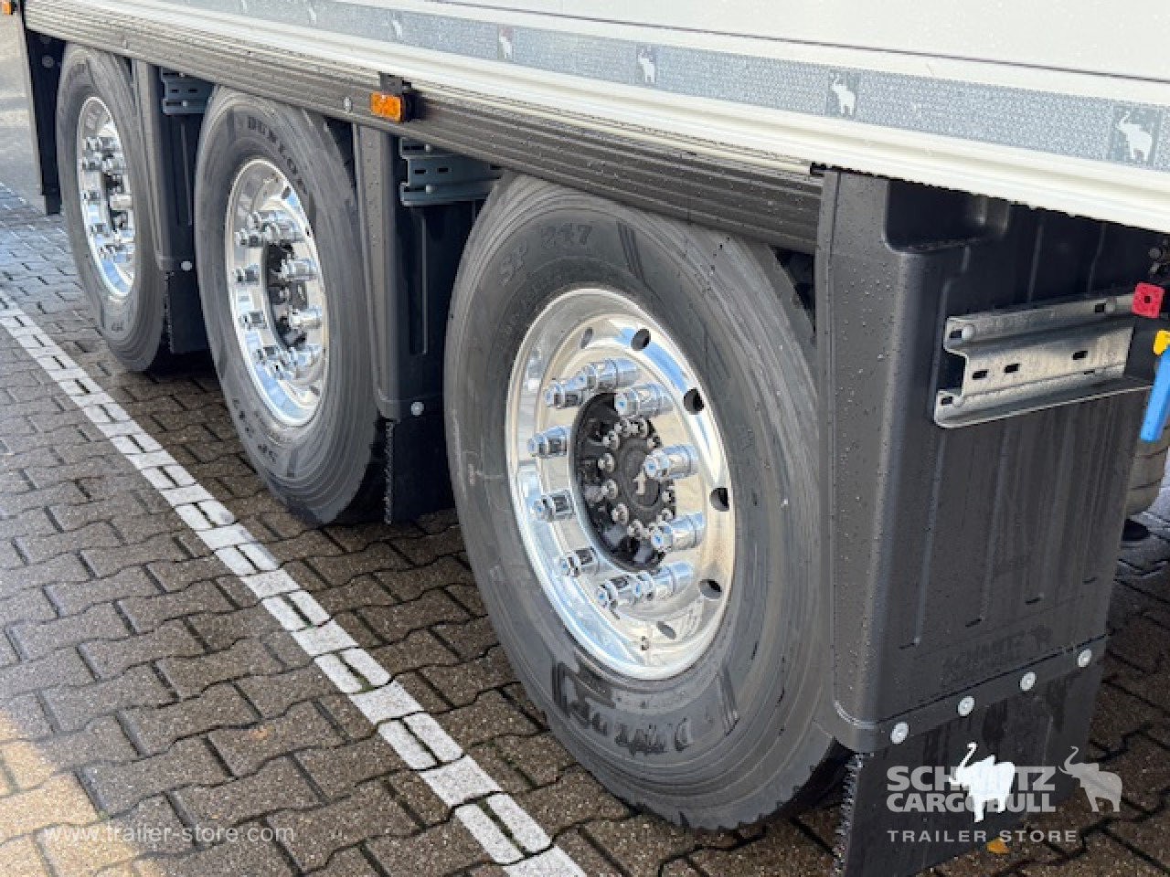 SCHMITZ Oplegger Vries Standard - Semirremolque isotérmico: foto 2 SCHMITZ Oplegger Vries Standard - Semirremolque isotérmico: foto 2