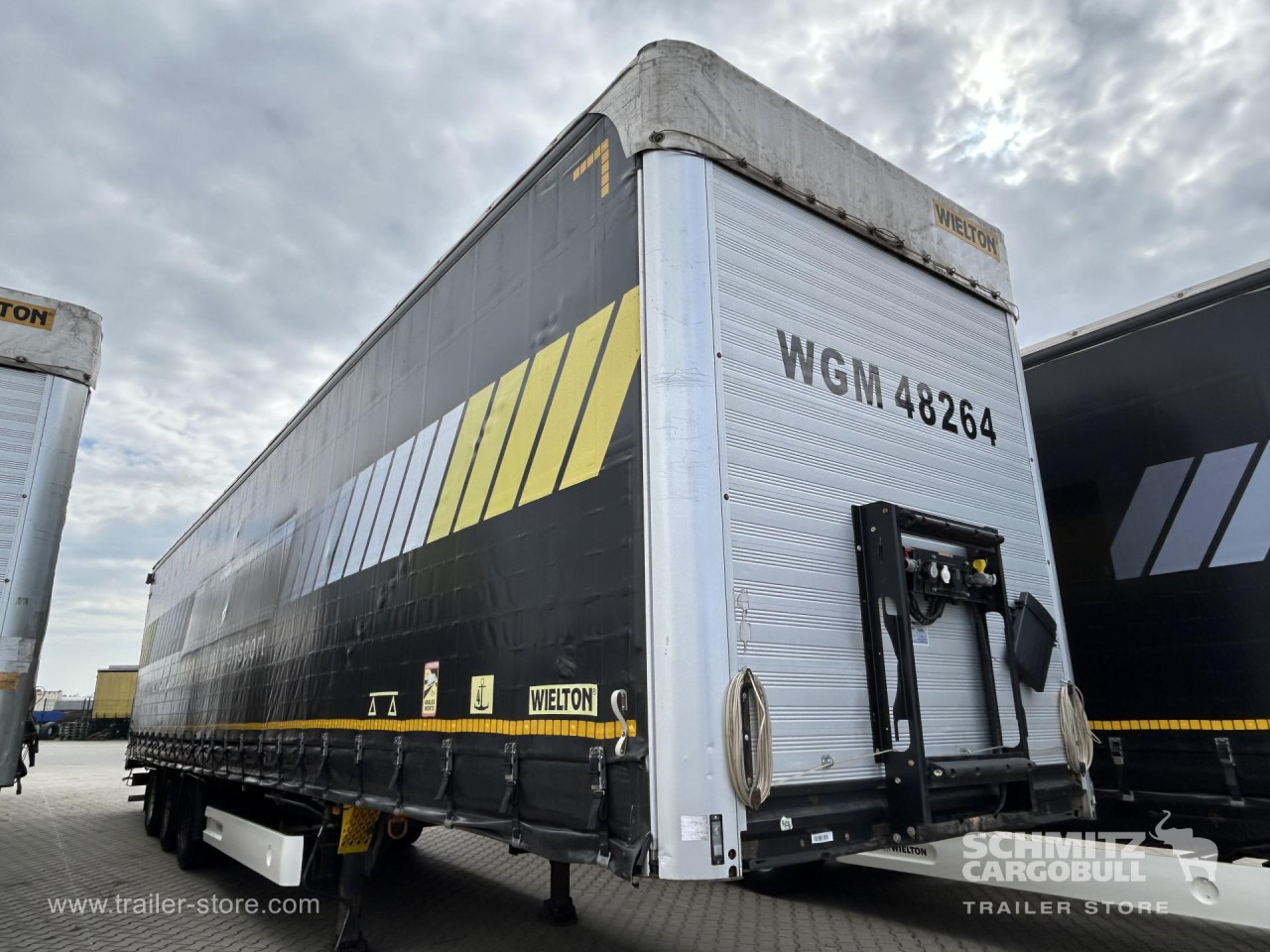 WIELTON Curtainsider Mega - Semirremolque lona: foto 1 WIELTON Curtainsider Mega - Semirremolque lona: foto 1