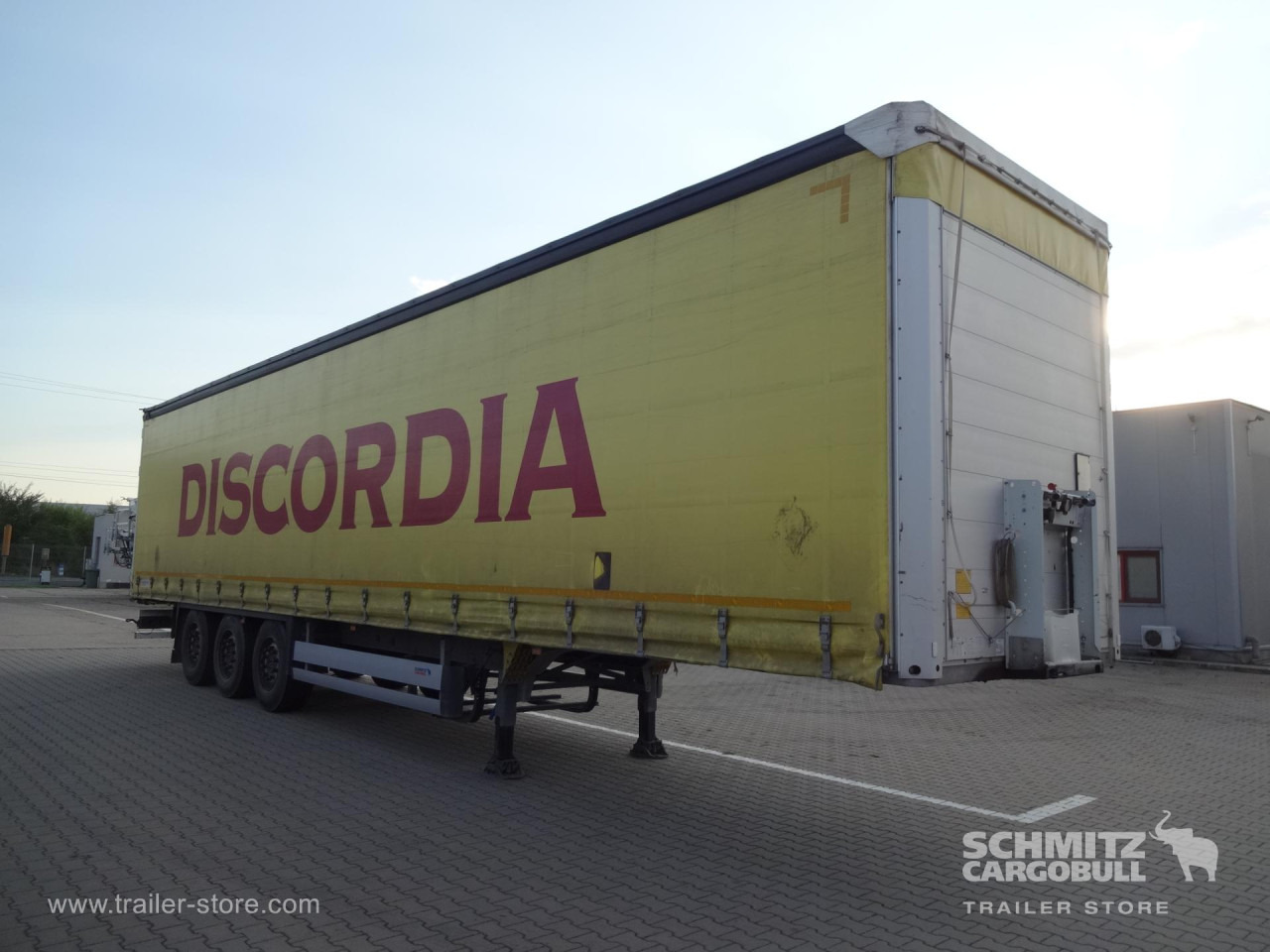 SCHMITZ Curtainsider Standard - Semirremolque lona: foto 4 SCHMITZ Curtainsider Standard - Semirremolque lona: foto 4