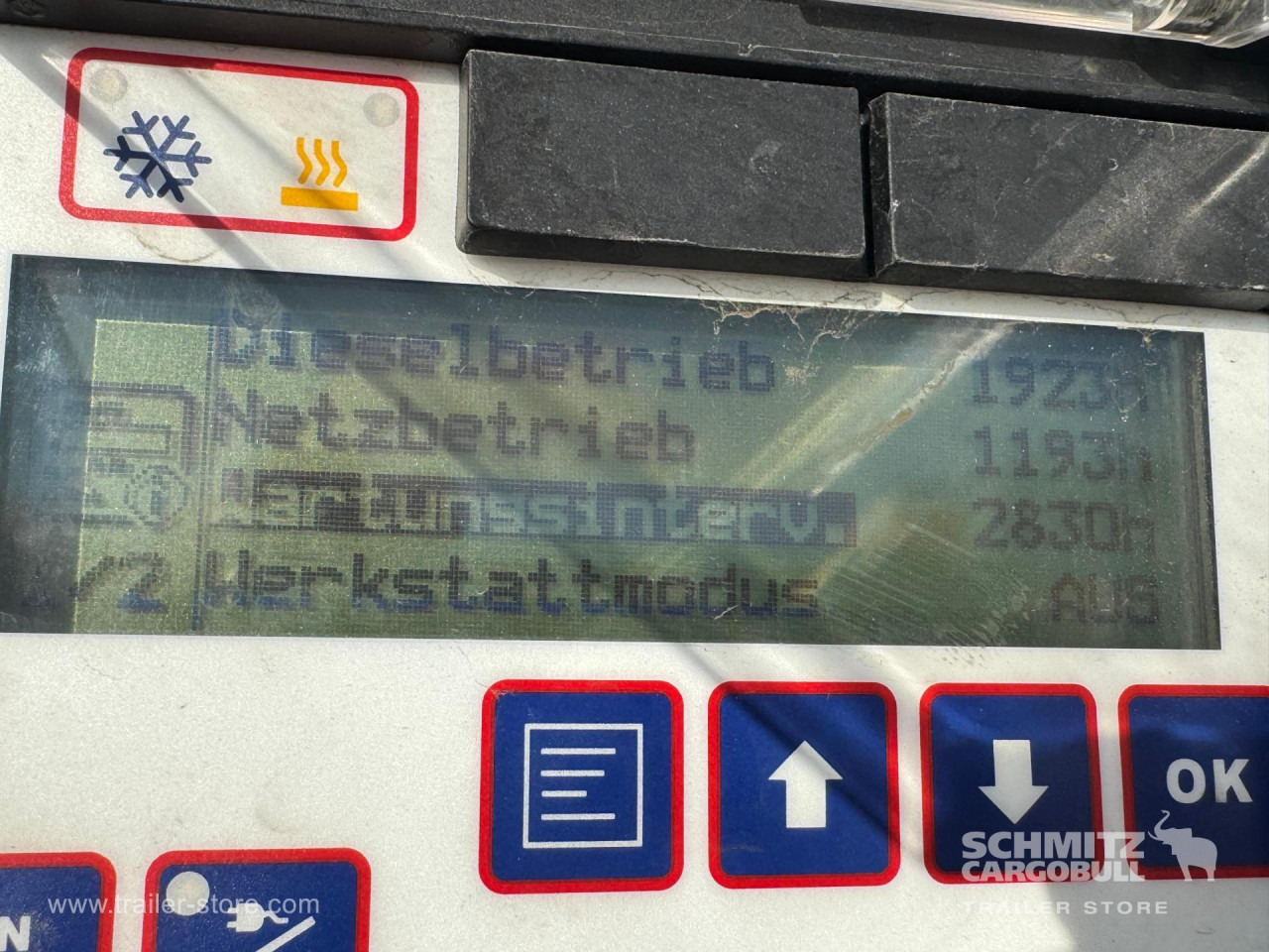 SCHMITZ Reefer Standard - Semirremolque isotérmico: foto 2 SCHMITZ Reefer Standard - Semirremolque isotérmico: foto 2