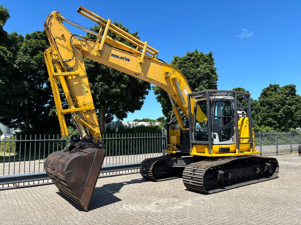 Komatsu PC 228 Uslc-3E0 - Excavadora de cadenas: foto 1 Komatsu PC 228 Uslc-3E0 - Excavadora de cadenas: foto 1