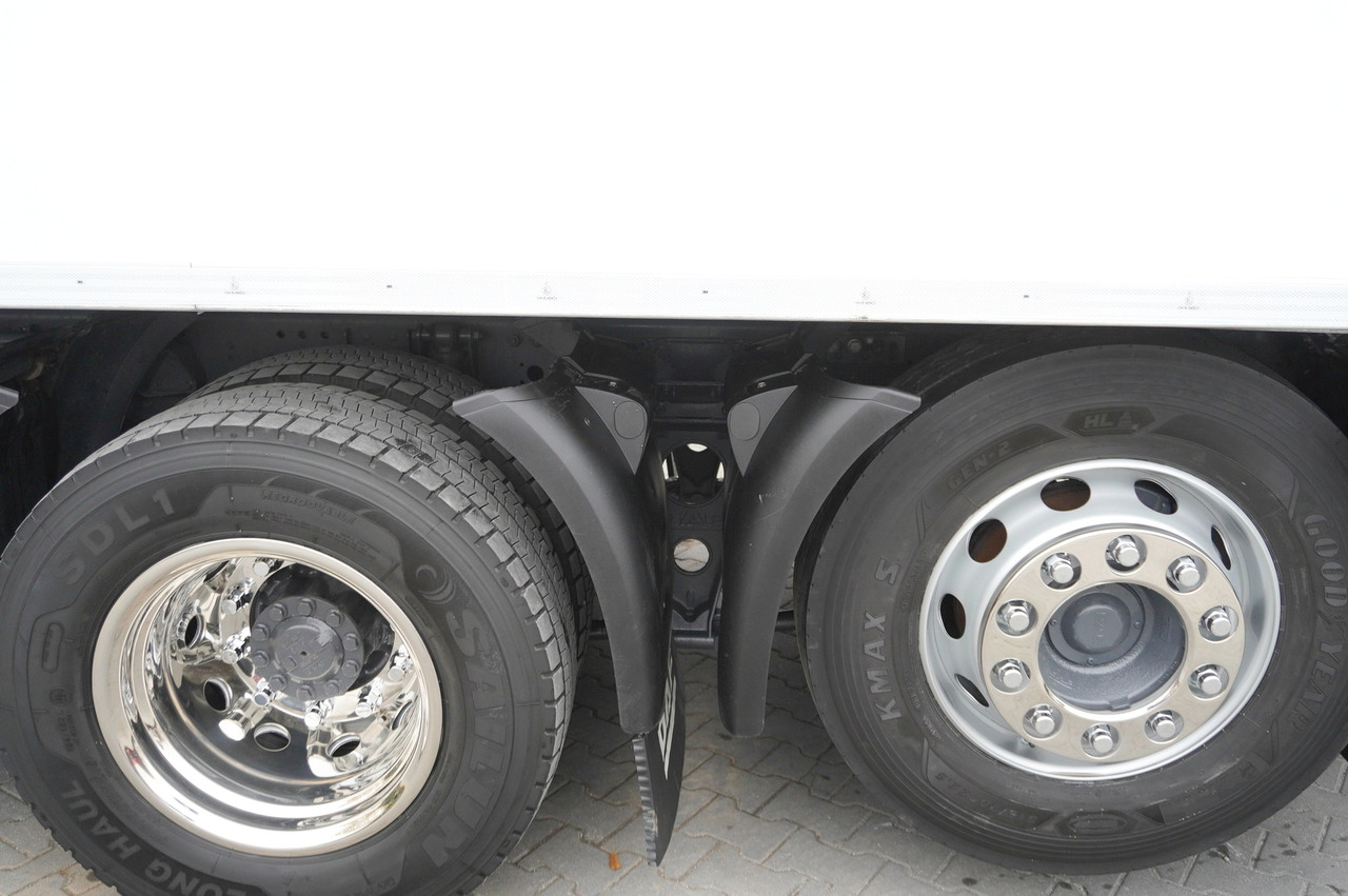 Camión frigorífico DAF XF 480 SSC E6 6x2 Refrigerated 18 pallets / 180 tho.km! year 2020: foto 28
