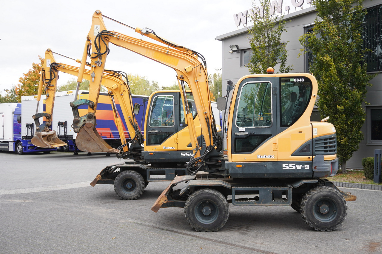 Miniexcavadora Hyundai Robex 55W-9 Wheeled Excavator 5.5t / 2pcs: foto 1