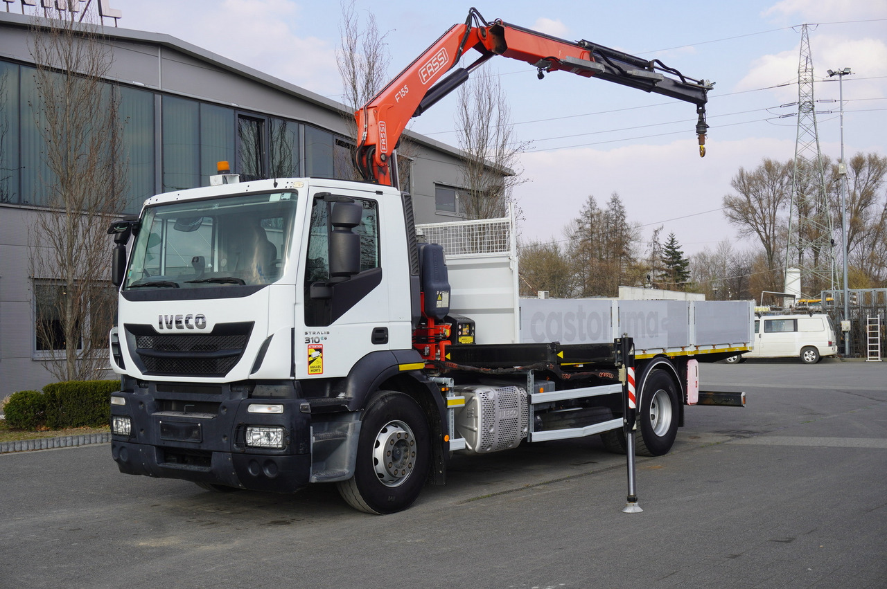 IVECO STRALIS 310 E6 / HDS FASSI 155 6.2 T / 250 thousand km - Camión grúa: foto 1 IVECO STRALIS 310 E6 / HDS FASSI 155 6.2 T / 250 thousand km - Camión grúa: foto 1