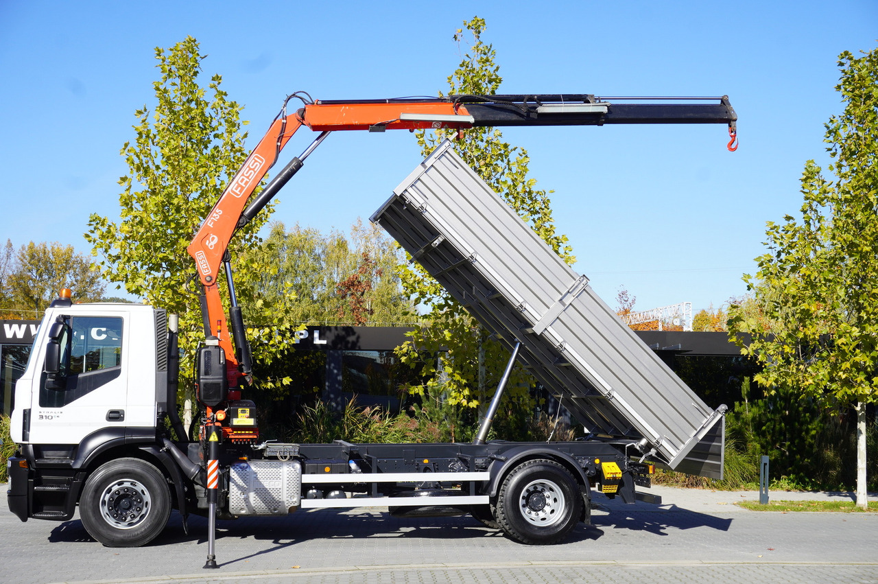 IVECO Stralis 310 E6 / NEW 3-sided tipper / Fassi F135 crane with remote control - Autogrúa: foto 4 IVECO Stralis 310 E6 / NEW 3-sided tipper / Fassi F135 crane with remote control - Autogrúa: foto 4