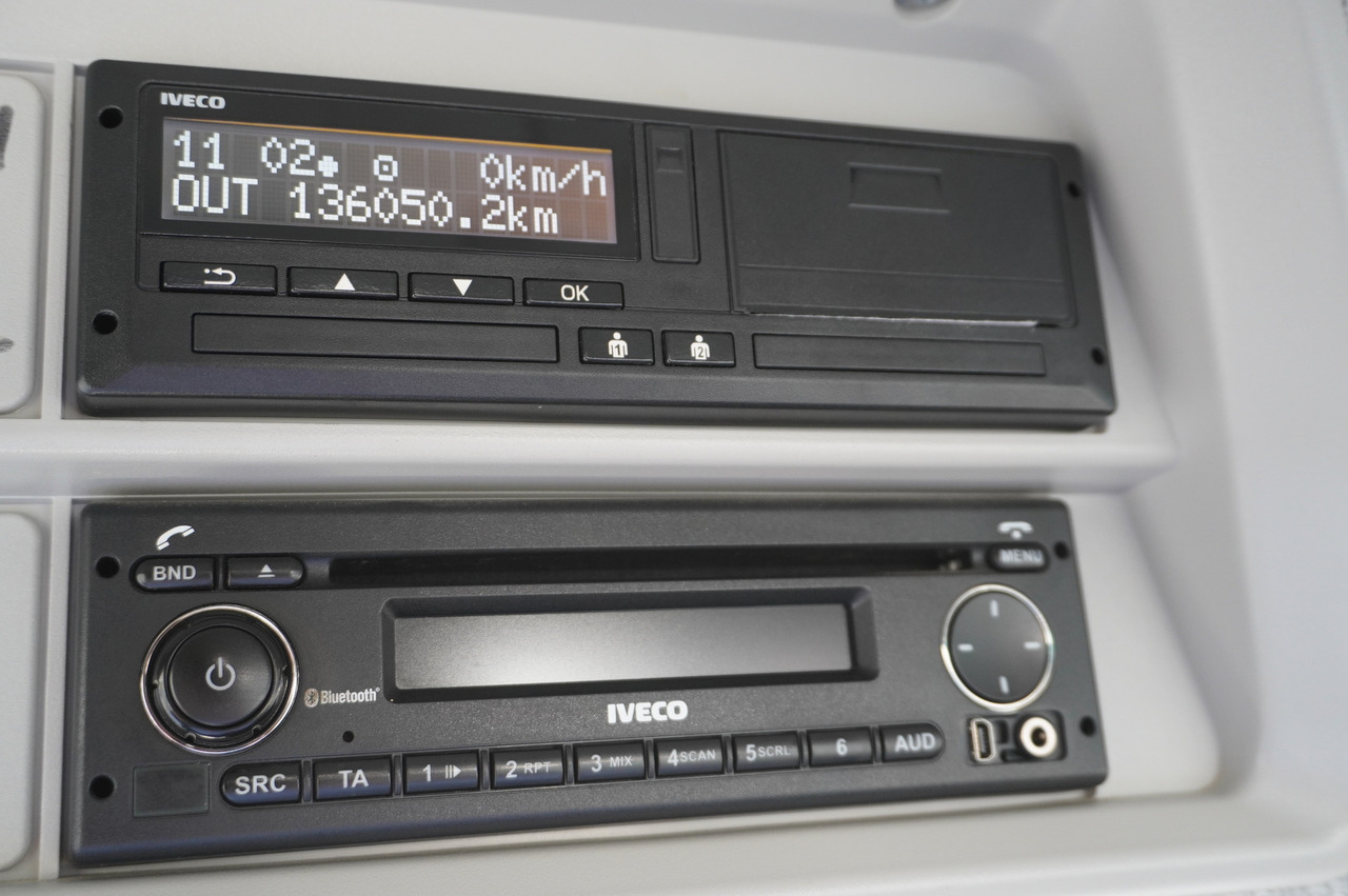 Camión caja abierta, Camión grúa IVECO Stralis X-Way 310 4x2 E6 / Fassi F155 crane / 670 MTH / 130 tho. km /: foto 22